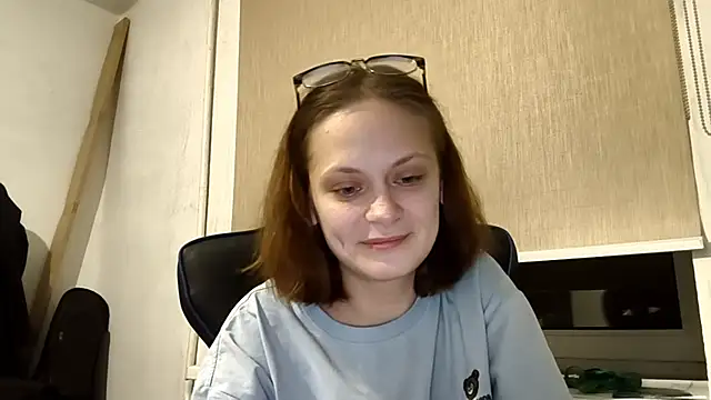 LuluSweetyGirl online show from 03.08.26