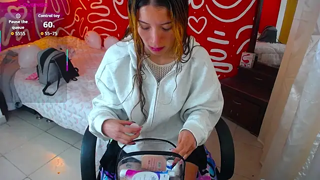 lucyrivera  online show from 03.05.26