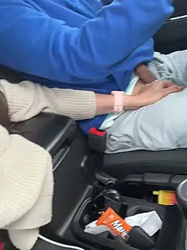 Snapshot of MoonGoddess424 chatting on 03.12.26 MoonGoddess424 online show from 03.12.26