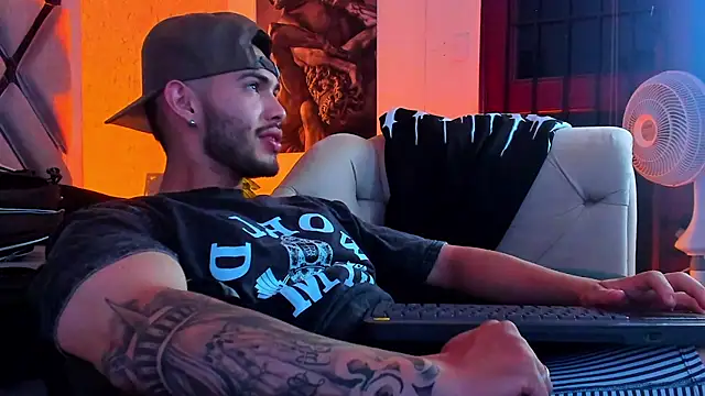 Vincentblack online show from 04.27.26