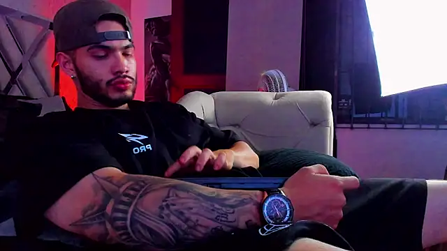Vincentblack online show from 05.08.26