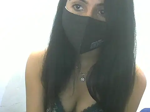 Snapshot of keyswee chatting on 01.11.25 keyswee online show from 01.11.25