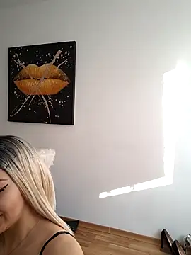 DaisyLuvsYou  online show from 03.08.26