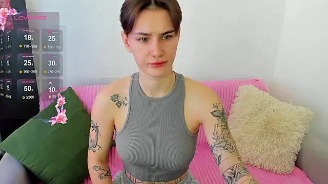 MilenaKeeks online show from 03.23.26