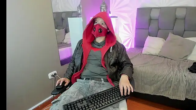 RedHood 1 online show from 03.08.26