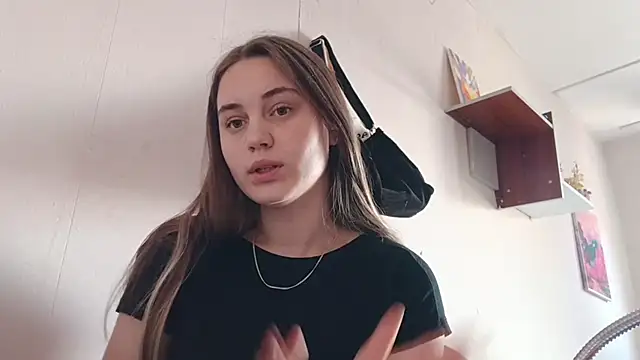 VeloraStar online show from 04.07.26