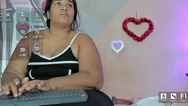 mariana villa72 online show from 03.04.26