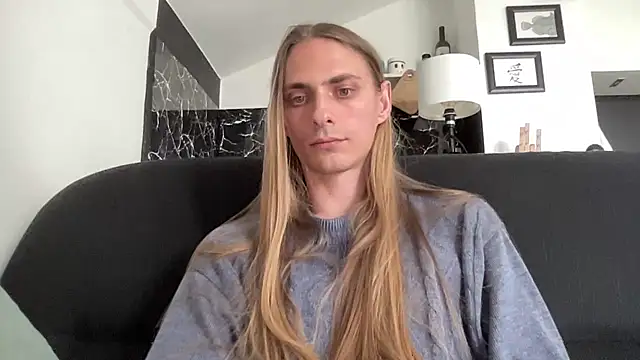 Snapshot of mi_chyort chatting on 04.24.26 mi chyort online show from 04.24.26