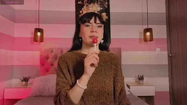 elanith  online show from 03.12.26