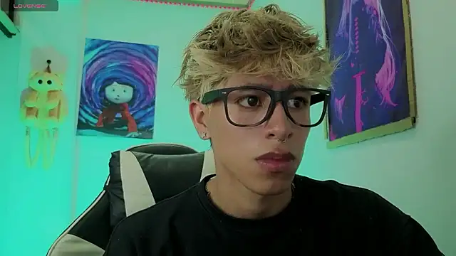 Ryan sweet online show from 03.16.26