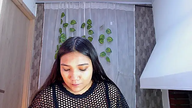 anyela donecm online show from 04.27.26