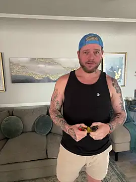 Snapshot of kingcali420 chatting on 03.11.26 kingcali420 online show from 03.11.26