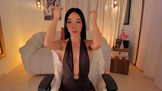 IsabellaLux  online show from 04.26.26