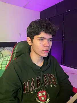 Camii pink online show from 03.07.26