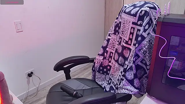 MalikaNoor online show from 03.05.26