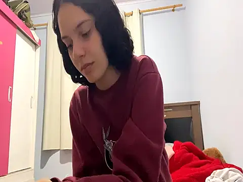 IvyDesirer online show from 03.04.26