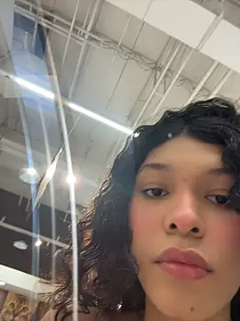 Sophiemoo  online show from 06.08.26
