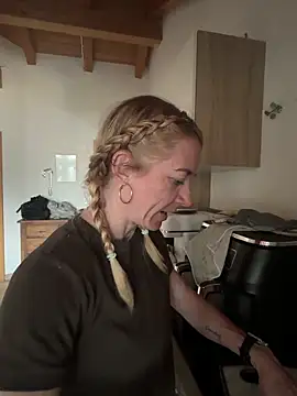 FitAnna online show from 03.18.26