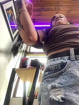 Snapshot of Sara_92 chatting on 03.26.26 Sara 92 online show from 03.26.26