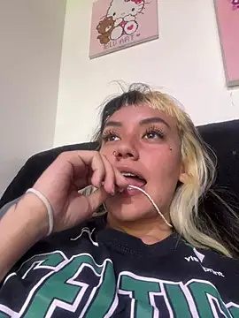 Sara 92 online show from 06.25.26