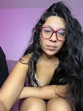 Sofi-Vargas online show from 06.12.26