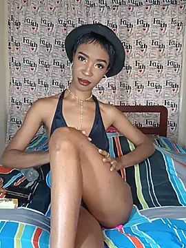 TinnaPeyton online show from 05.26.26