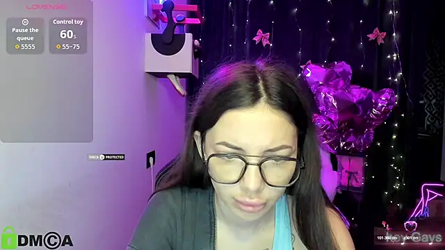 AlisMoonly online show from 03.15.26