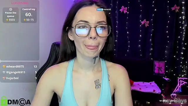 AlisMoonly online show from 03.15.26