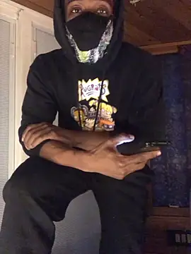 EricSwainn901 online show from 04.27.26
