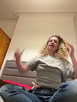 curlyirishgirl online show from 03.03.26