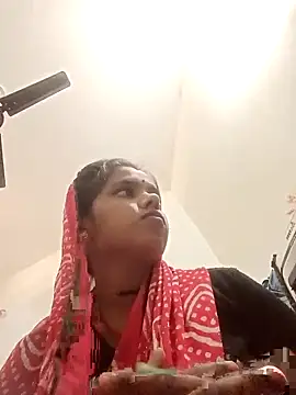 Snapshot of Hot_chani chatting on 04.03.26 Hot chani online show from 04.03.26