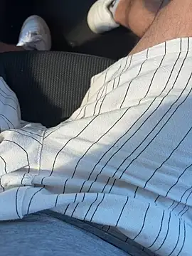 Snapshot of portostrip chatting on 04.08.26 portostrip online show from 04.08.26