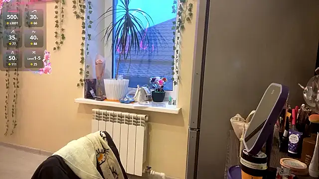 TracyDenoon online show from 03.17.26