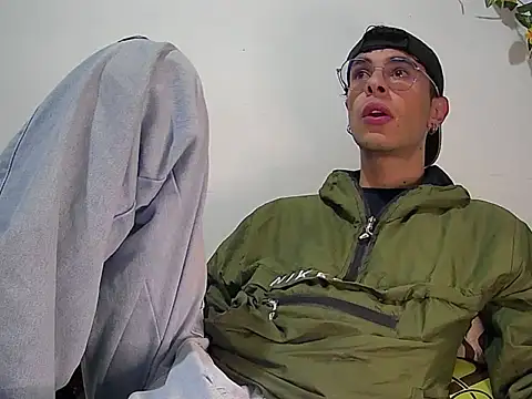 militoveruss2 online show from 03.05.26