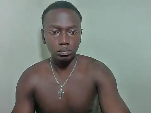 Snapshot of darkerberryguy chatting on 03.11.26 darkerberryguy online show from 03.11.26