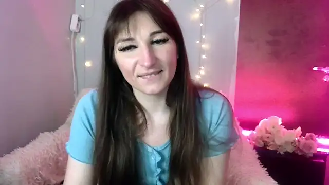 Birdie Kiss online show from 06.16.26