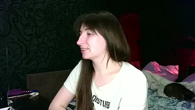 Birdie Kiss online show from 06.24.26