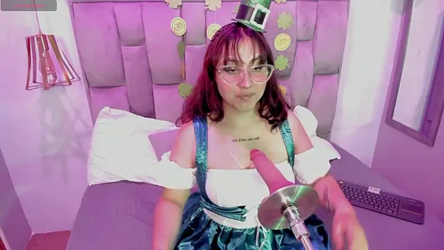 Maddie-LesYoux online show from 03.17.26