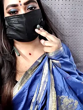 Cutie Nila online show from 05.20.26
