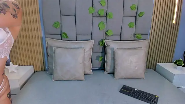 ValeriaRose  online show from 03.04.26