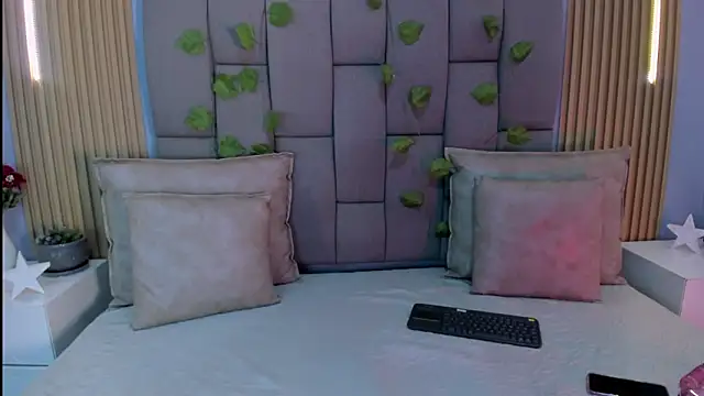 ValeriaRose  online show from 03.14.26