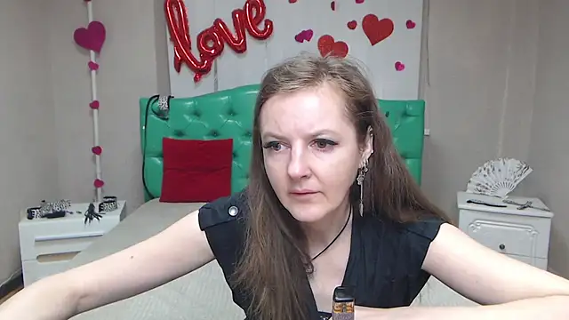 MeganPirs online show from 04.25.26