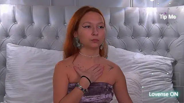JassyCollins online show from 06.08.26