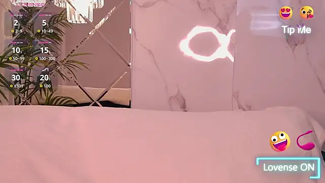 JassyCollins online show from 07.30.26