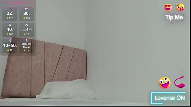 Lunitaboteroph online show from 03.12.26