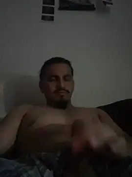 brownbonegangsta13 online show from 03.12.26