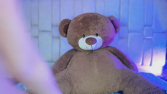 AgathaUwuDoll online show from 04.25.26
