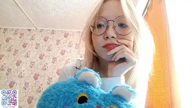 SoniqBliss online show from 03.11.26