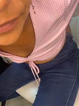 Snapshot of Naya_Noir chatting on 03.07.26 Naya Noir online show from 03.07.26