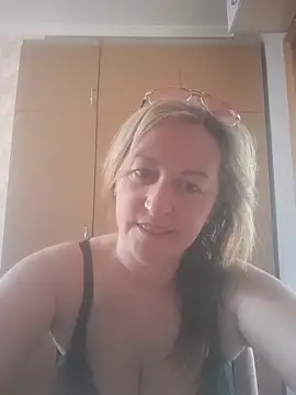 Snapshot of ChristinaYork chatting on 05.06.26 ChristinaYork online show from 05.06.26